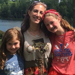 Meet your Posher, Aliza